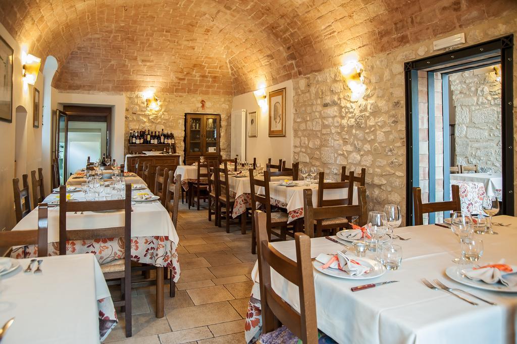 La Locanda Di Mariella Dal 1950 Poggio Picenze Экстерьер фото